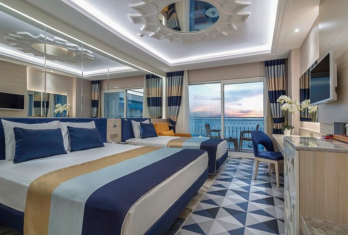 Granada Luxury Beach - Wohnbeispiel Doppelzimmer Meerblick (Zimmercodierungen DBM & DCM)