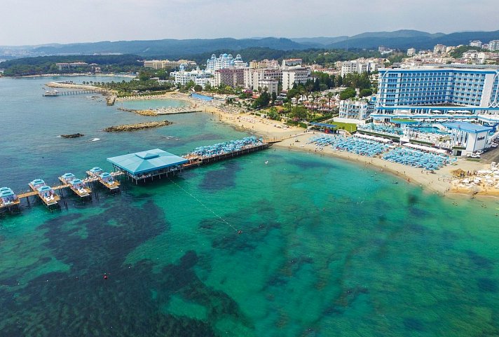 Granada Luxury Beach