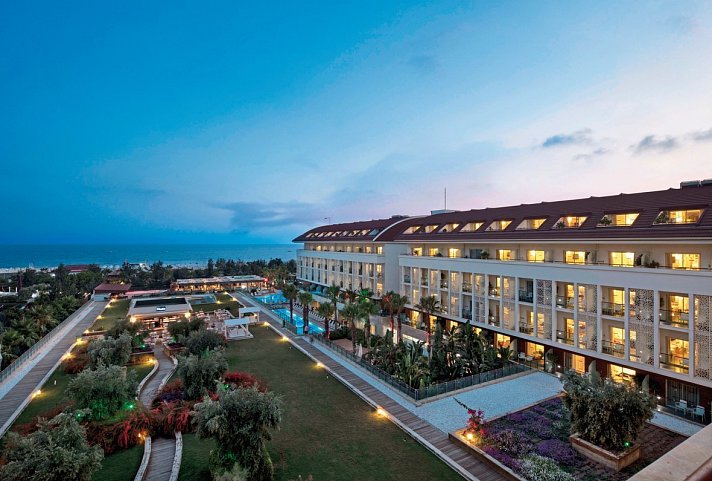 Trendy Verbena Beach