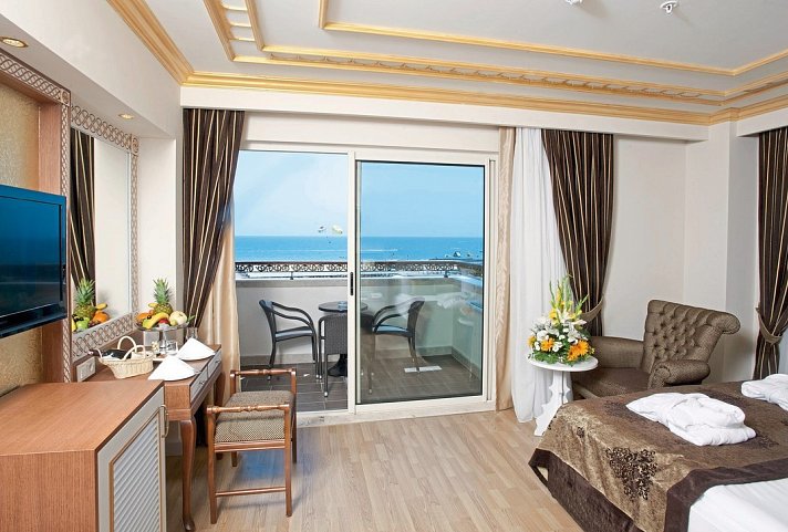 Diamond Excellence Resort & Spa