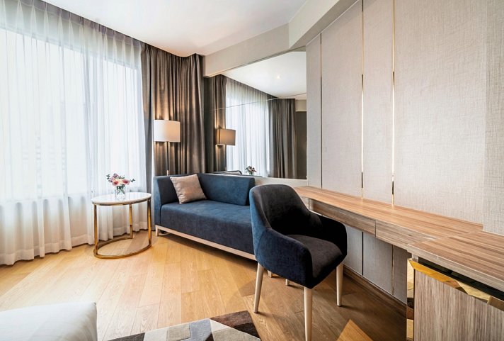 Rembrandt Hotel Bangkok - Wohnbeispiel Premier (Zimmercodierung UB1)