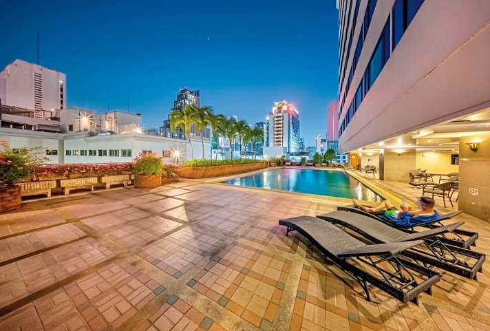Royal Benja Hotel