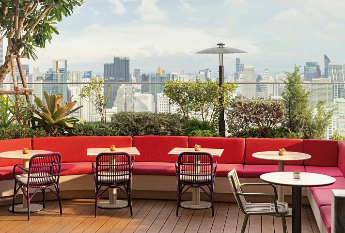 Kimpton Maa-Lai Bangkok - Bar.Yard