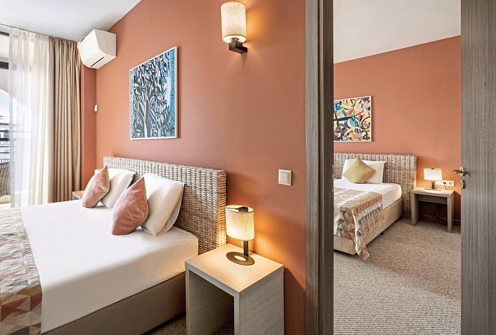 Melia Sunny Beach - Wohnbeispiel Familienzimmer Poolblick (Zimmercodierung FBP)