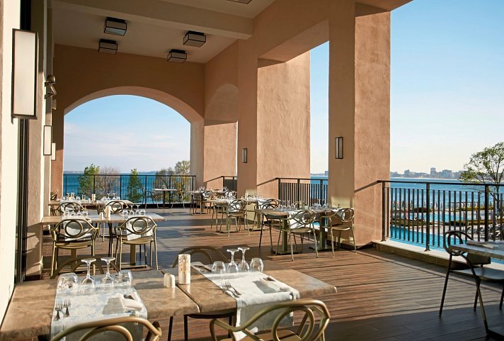 Secrets Sunny Beach Resort & Spa