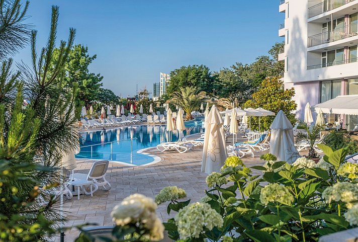 Sentido Neptun Beach
