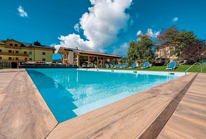 Caminetto Mountain Resort