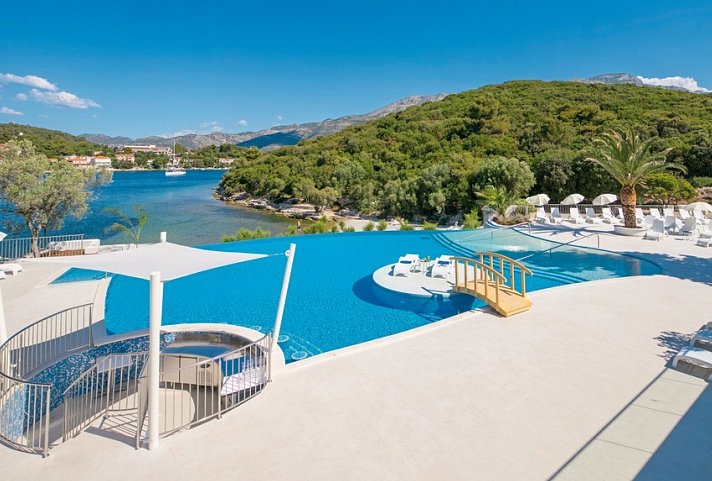 Aminess Port9 Resort