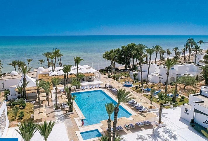 Hari Club Beach Resort