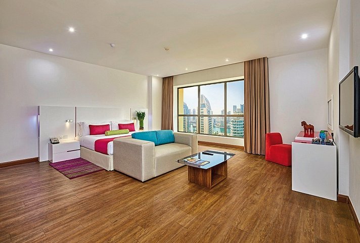 Ramada Hotel & Suites by Wyndham Dubai JBR