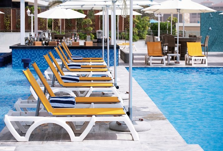 C Central Resort The Palm