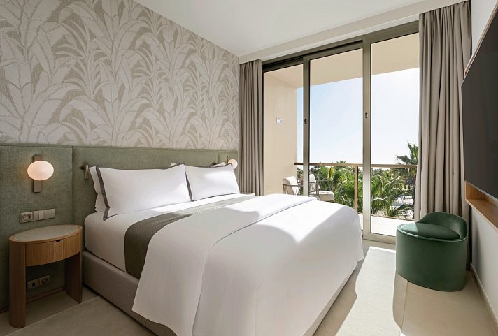 The Westin Salgados Beach Resort, Algarve