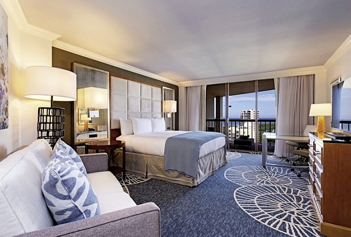 Naples Grande Beach Resort