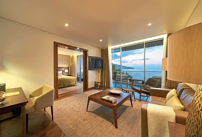 Les Suites at The Cliff Bay - Suite