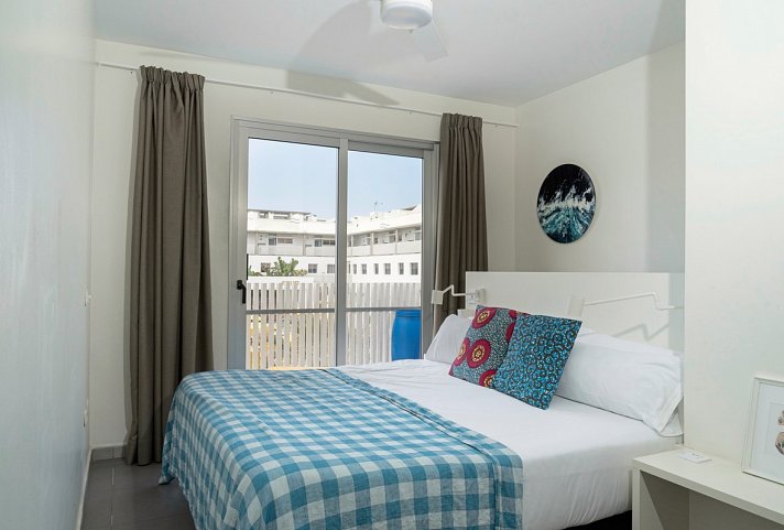 Buendia Corralejo Nohotel - Wohnbeispiel 2 Schlafzimmer mit Balkon (Zimmercodierung OB1)