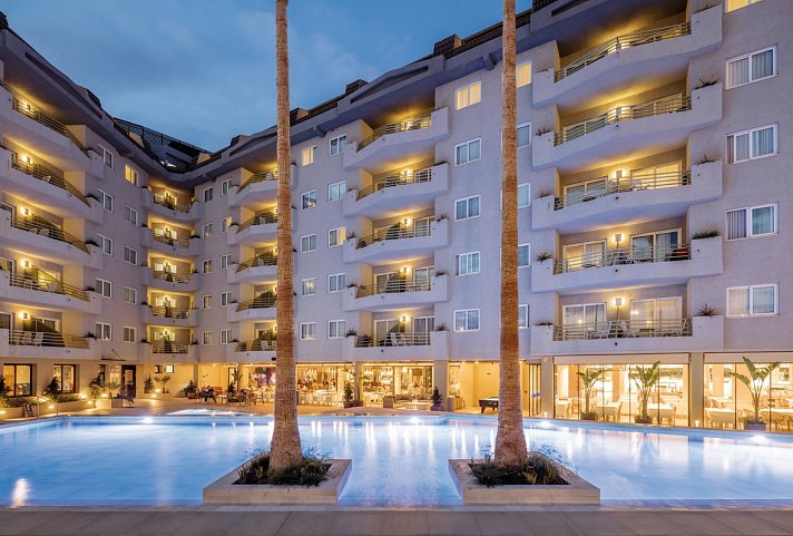 Aqua Hotel The Breeze