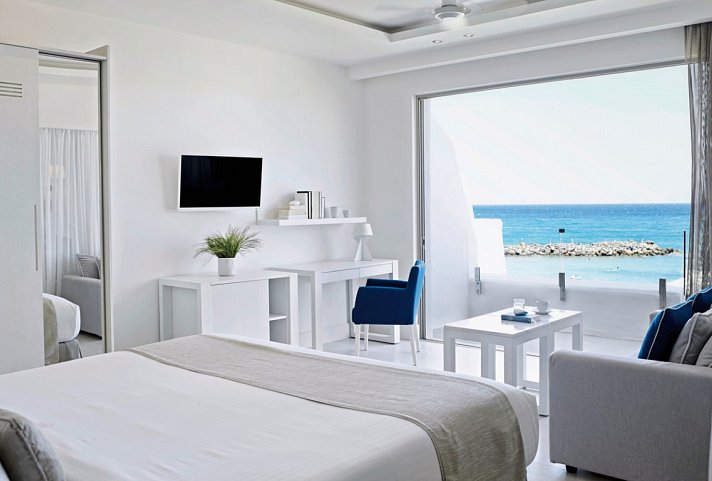 Knossos Beach Bungalow Suites Resort & Spa
