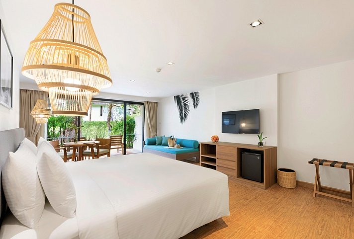 Outrigger Khao Lak Beach Resort