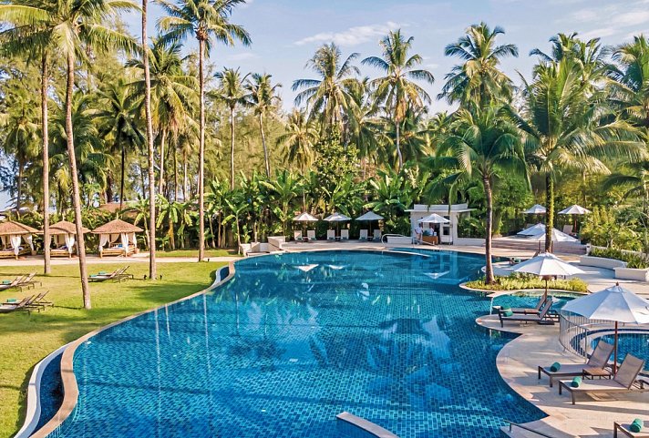 Outrigger Khao Lak Beach Resort