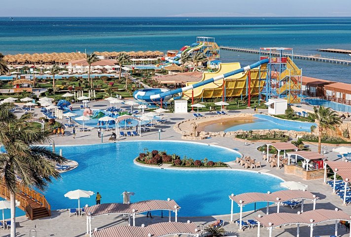 SUNRISE Solara Aqua Park Resort