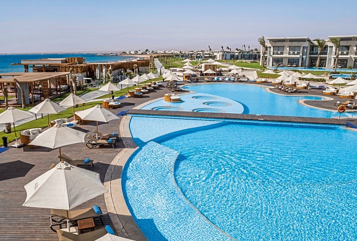 Rixos Premium Magawish Suites & Villas