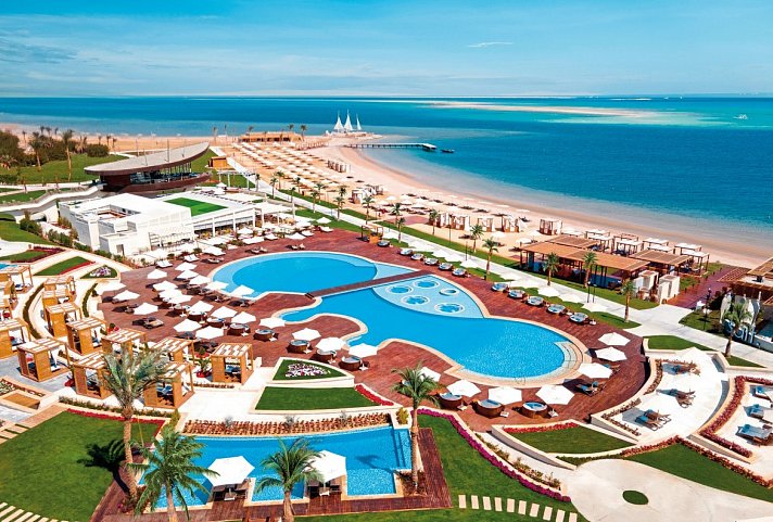 Rixos Premium Magawish Suites & Villas
