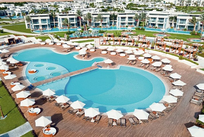Rixos Premium Magawish Suites & Villas