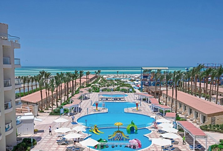 SUNRISE Serano Aqua Park Resort