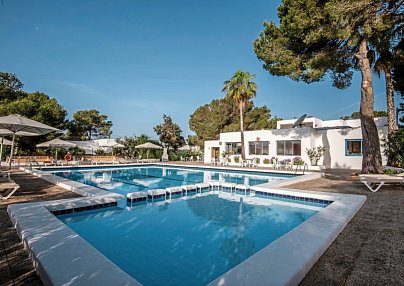 Es Pins Bungalows Playa Mitjorn