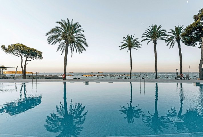 The Ibiza Twiins