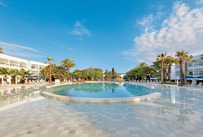 Grand Palladium Select Palace Ibiza