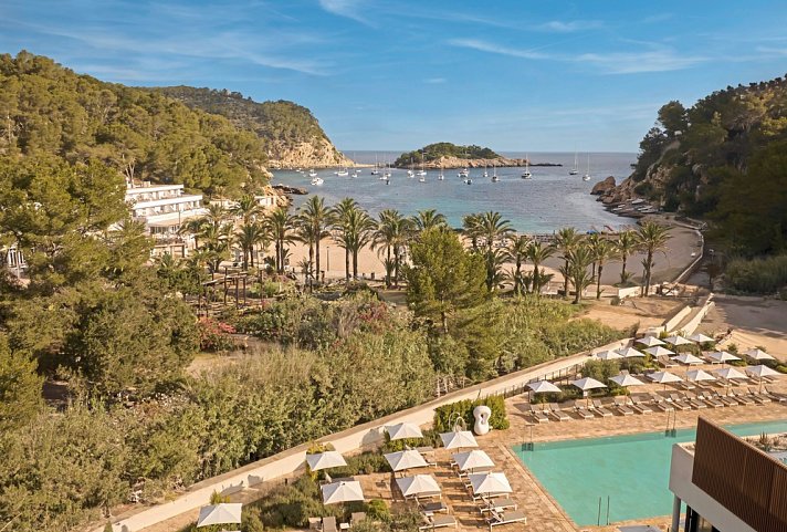 The Club Cala San Miguel Hotel Ibiza, Curio Collection by Hilton