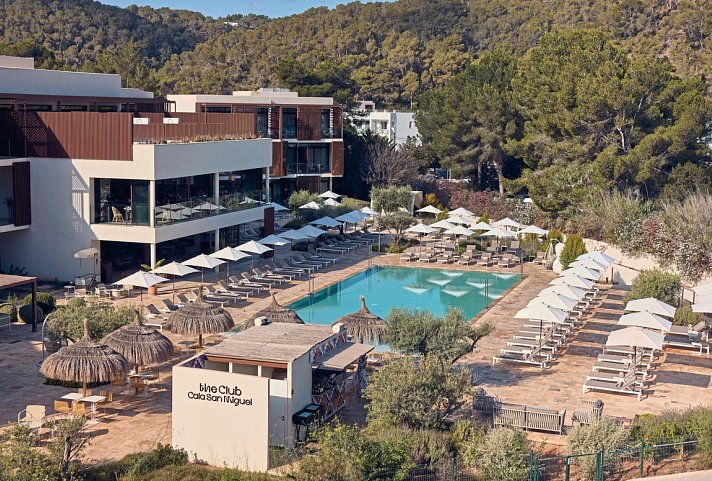 The Club Cala San Miguel Hotel Ibiza, Curio Collection by Hilton