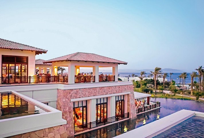 Grecotel LUX ME