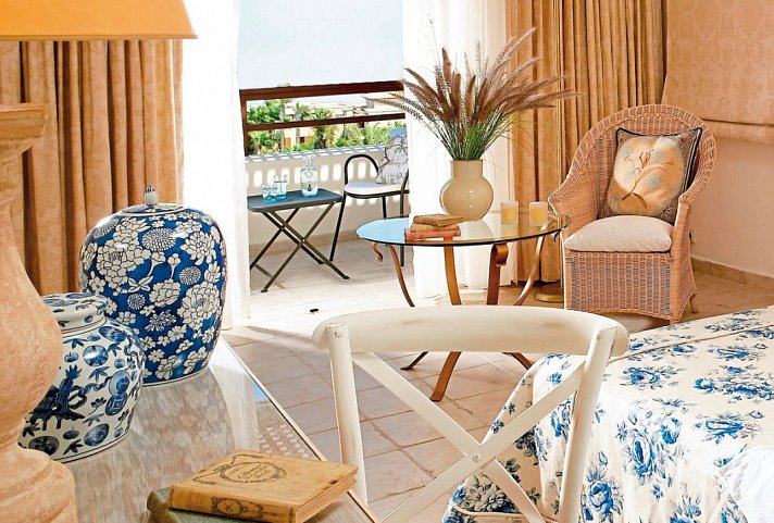 Grecotel LUX ME