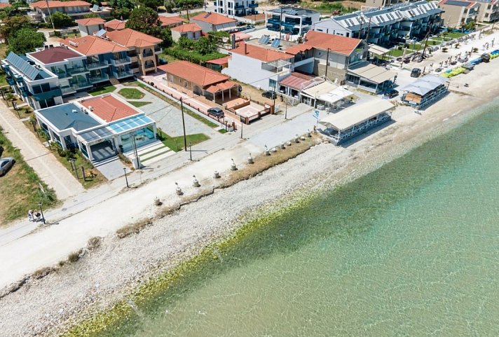 Sunrise Seaside Suites