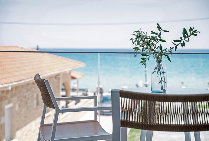 Sunrise Seaside Suites