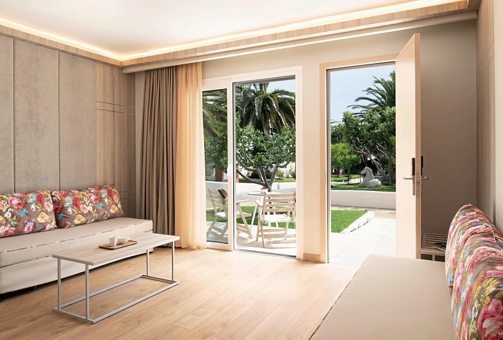 Alexandra Beach Spa Resort - Wohnbeispiel Suite Familie Gartenblick (Zimmercodierung WIG)
