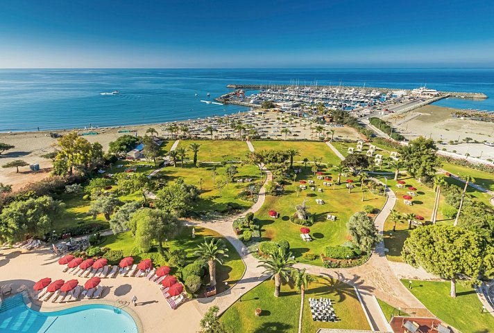 St Raphael