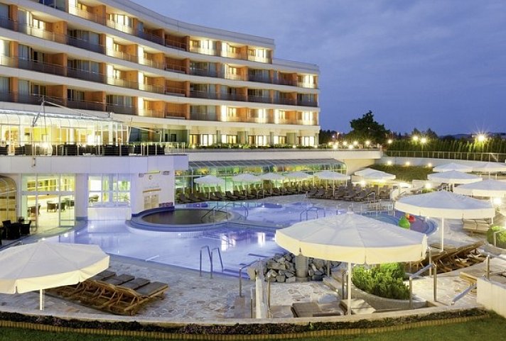Ajda - Hotel Livada