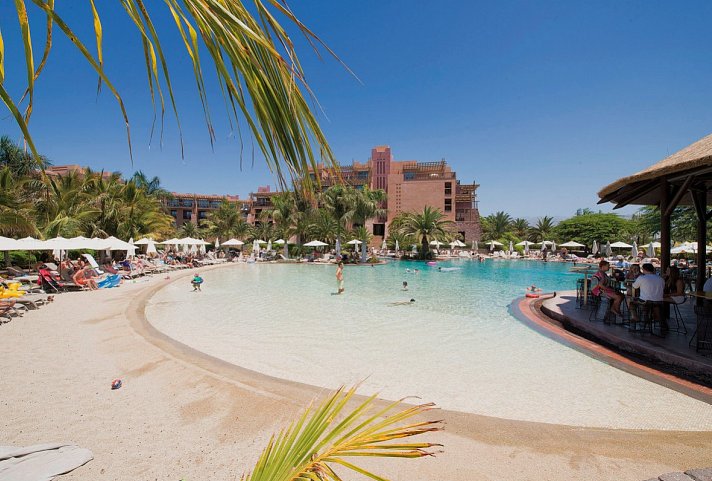 Lopesan Baobab Resort