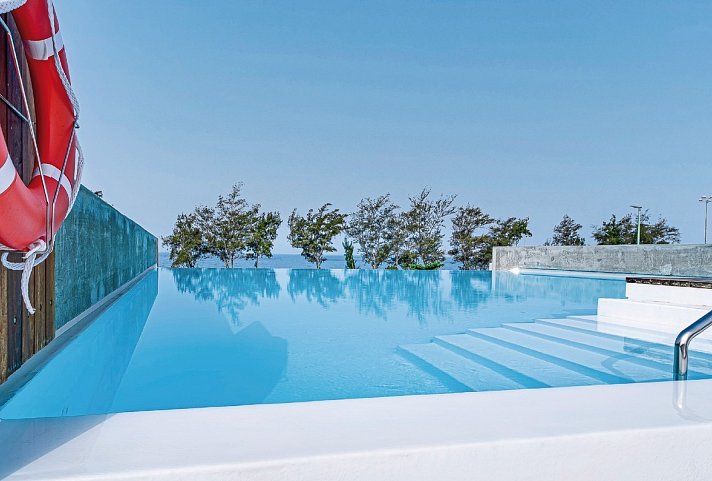 Cordial Santa Águeda Resort & Perchel Beach Club
