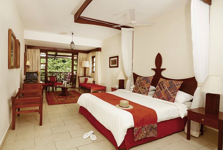 Neptune Beach Resort - Wohnbeispiel Master Juniorsuite Ocean Front (Zimmercodierung JBO)
