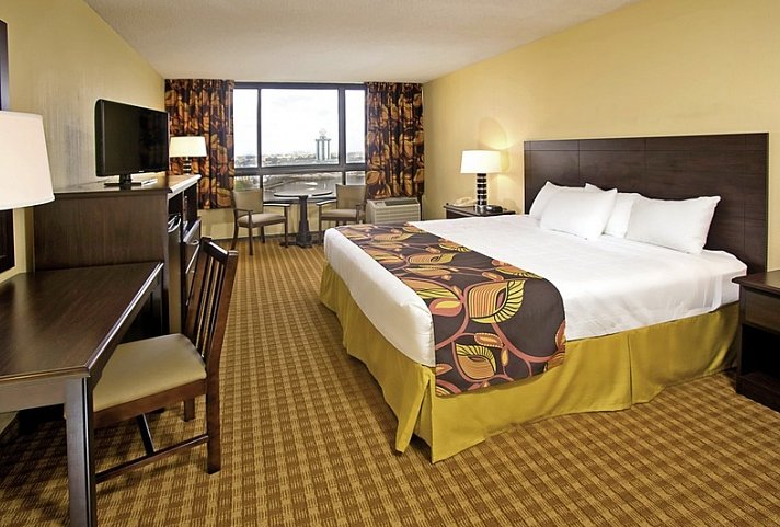 Ramada Plaza Resort & Suites International Drive