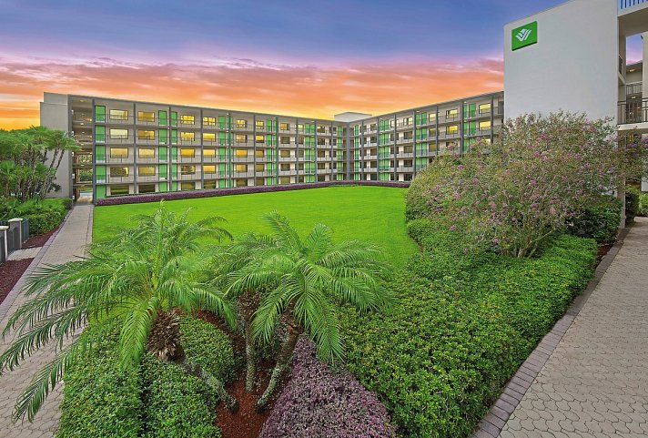 Wyndham Garden Lake Buena Vista Disney Springs Resort Area