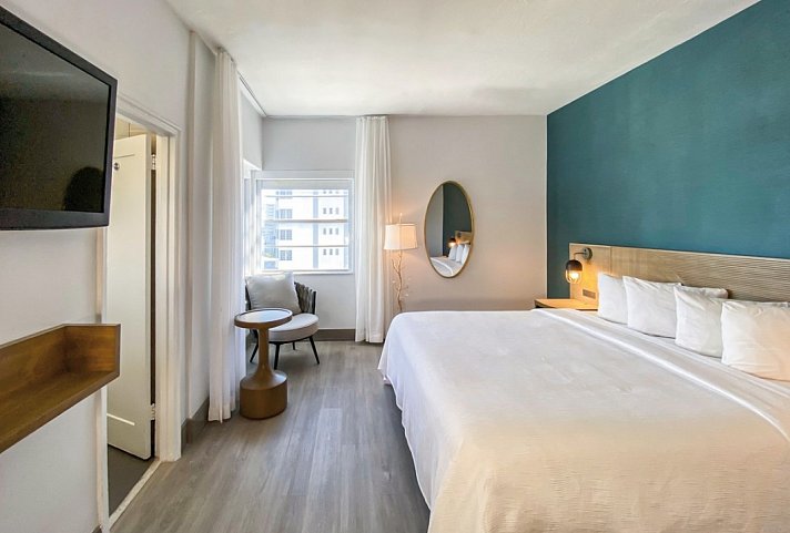 Marseilles Hotel