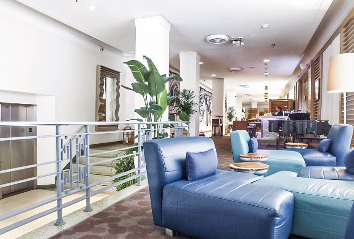 Marseilles Hotel