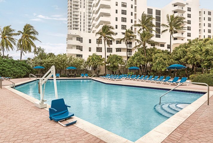 Holiday Inn Miami Beach