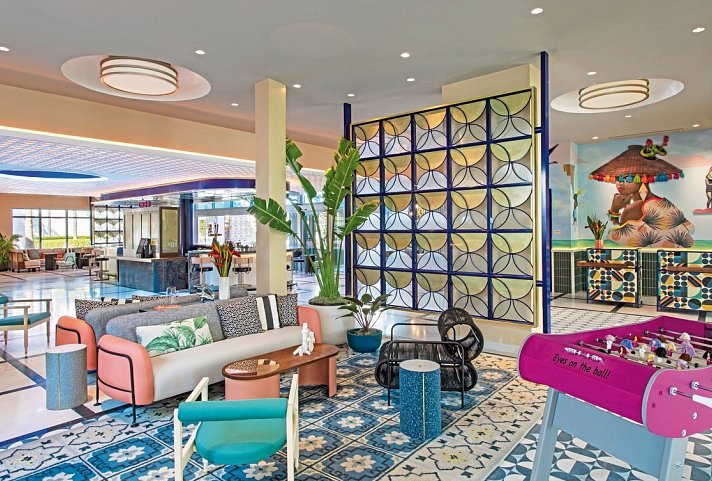 Moxy South Beach