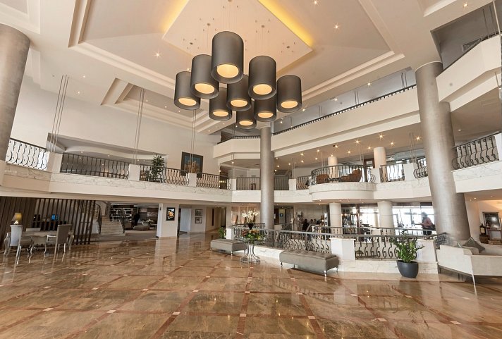 Radisson Blu Resort St. Julian's